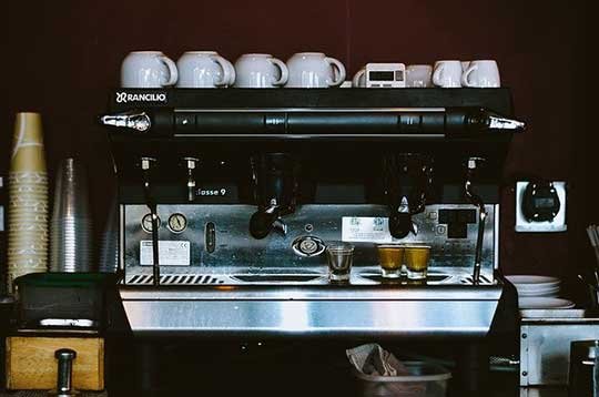 Guide on How Do You Make Coffee with an Espresso Machine